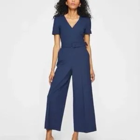NWT Club Monaco Navy Jumpsuit, size 6 - Picture 1 of 4